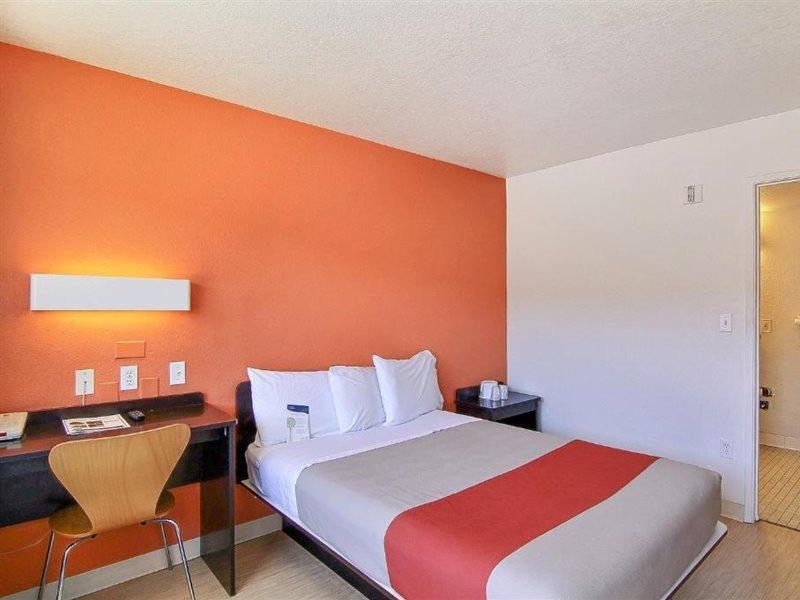 Motel 6-Goleta, Ca - Santa Barbara Eksteriør billede
