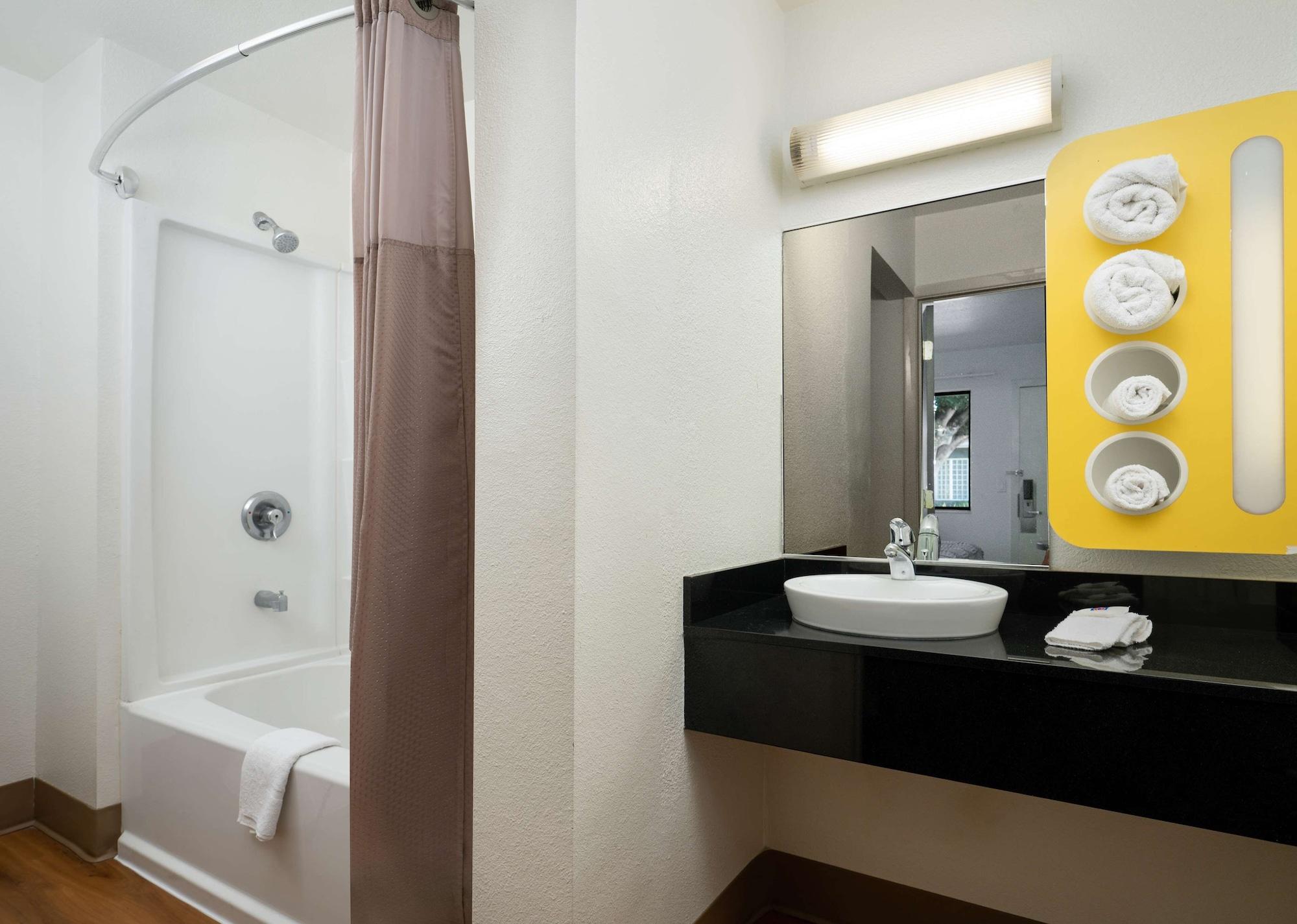 Motel 6-Goleta, Ca - Santa Barbara Eksteriør billede