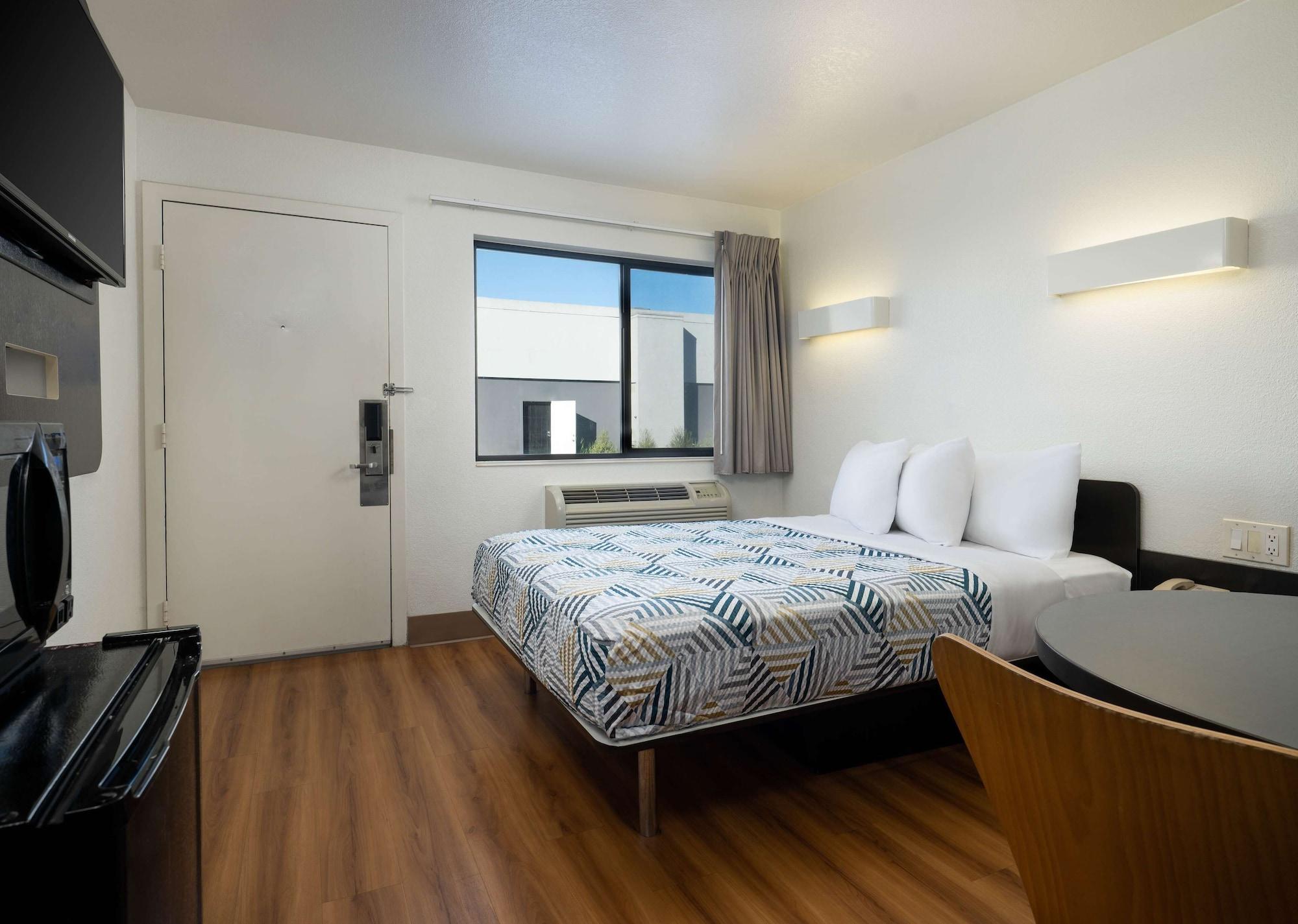 Motel 6-Goleta, Ca - Santa Barbara Eksteriør billede