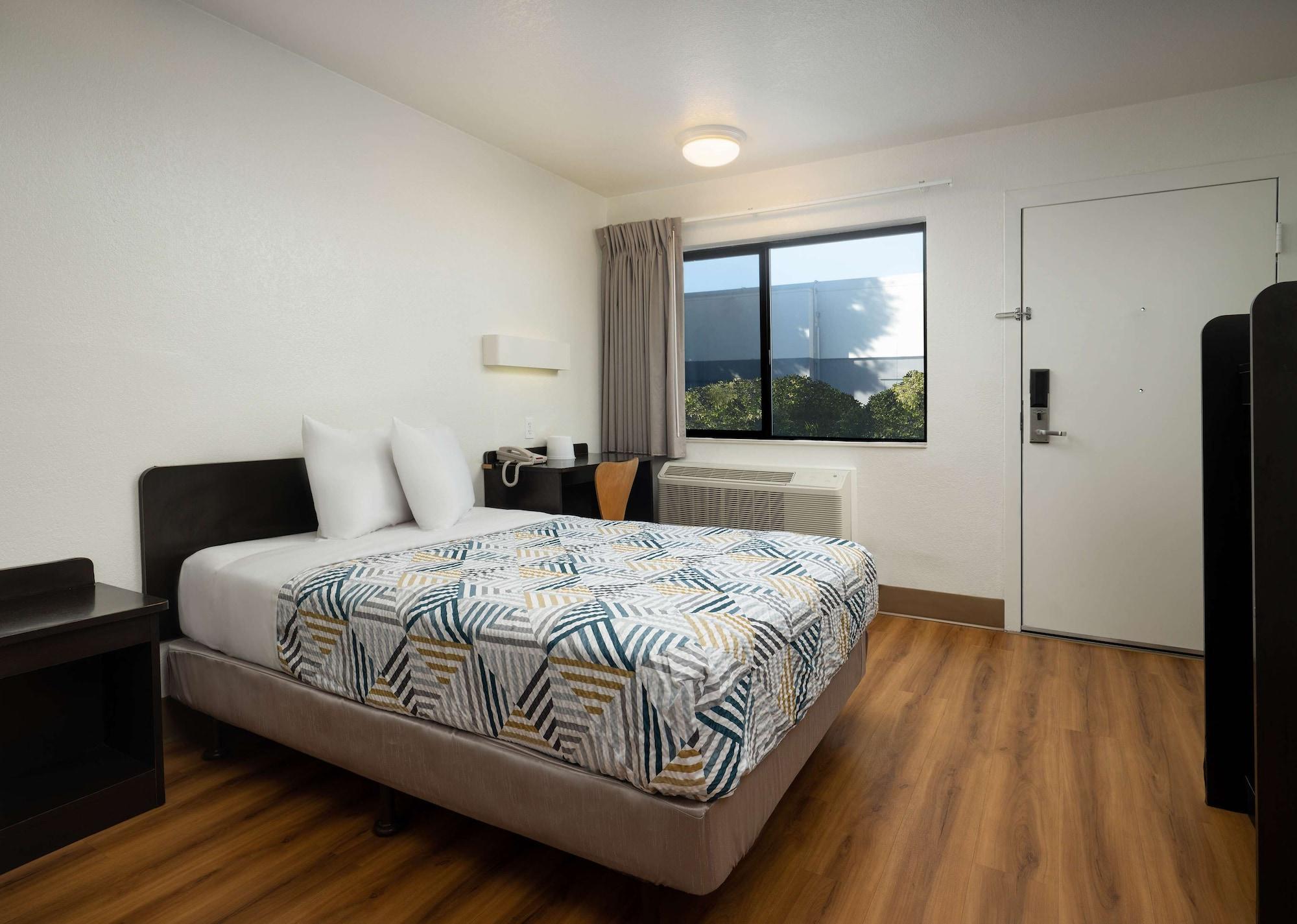Motel 6-Goleta, Ca - Santa Barbara Eksteriør billede